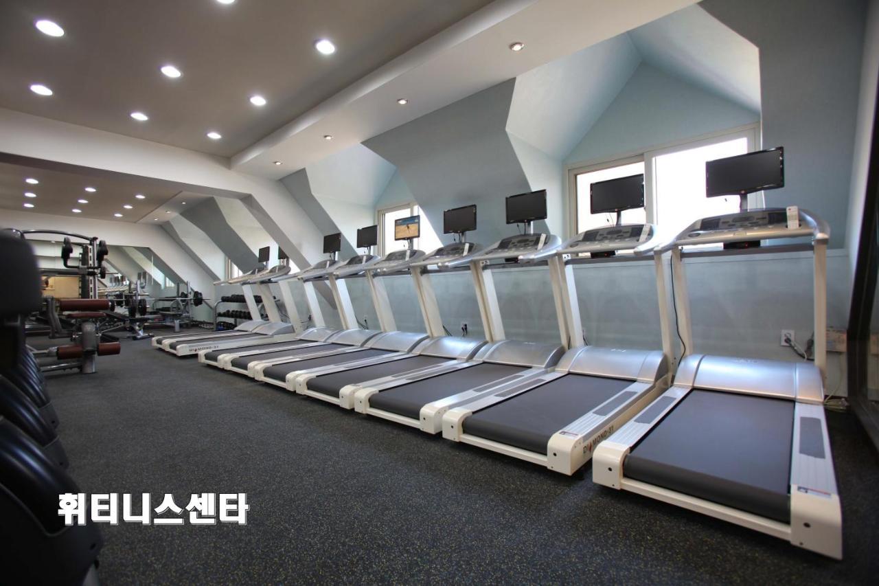 Cheongpyeong Family Hotel Gapyeong Bagian luar foto
